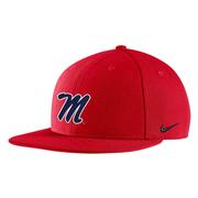 SCRIPT M PRO FLATBILL CAP